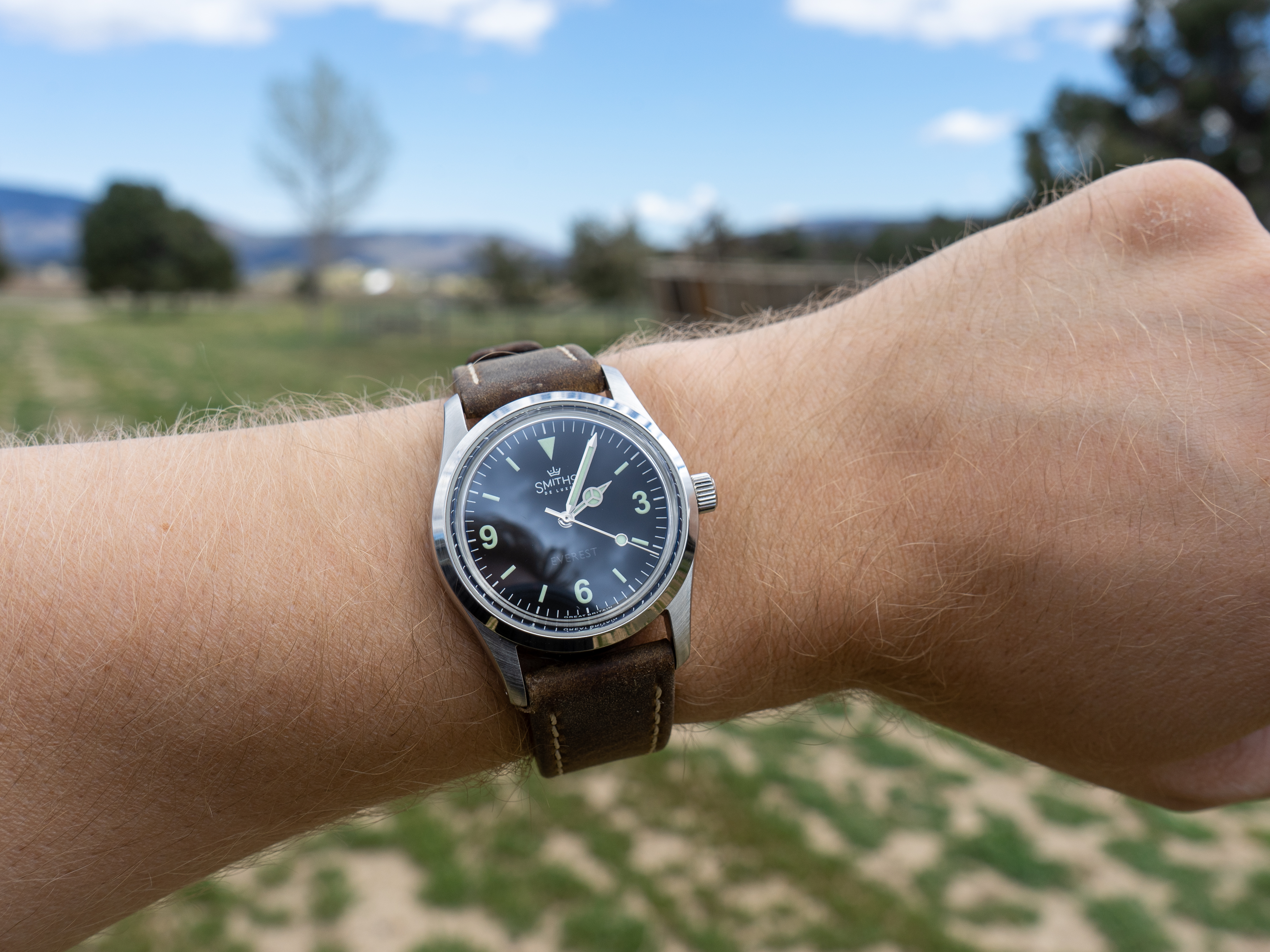 Exploring with the Smiths Everest PRS-25 36mm – WatchYaGot